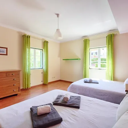 & Nature With Amazing Pool By Timecooler * Setúbal