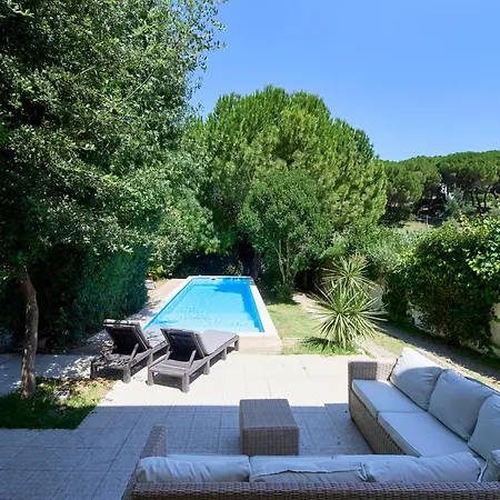 & Nature With Amazing Pool By Timecooler * Setúbal