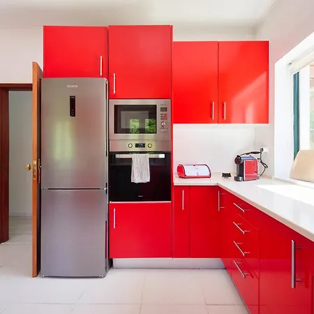 & Nature With Amazing Pool By Timecooler Feriehus